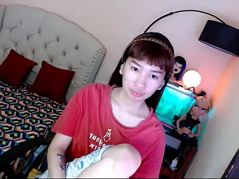 ShantalFoxxy  online show from October 2025 12:51:02 AM