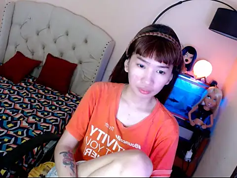 ShantalFoxxy  online show from October 2025 12:26:02 PM