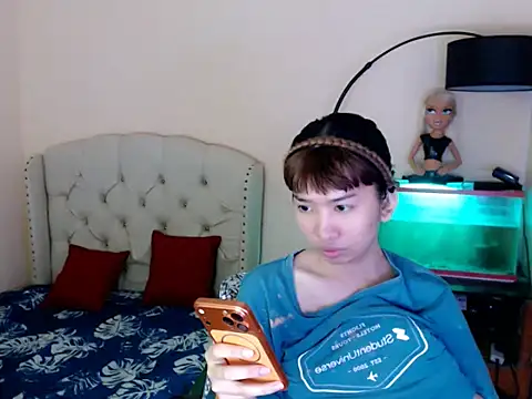 ShantalFoxxy  online show from February 2026 01:29:01 AM