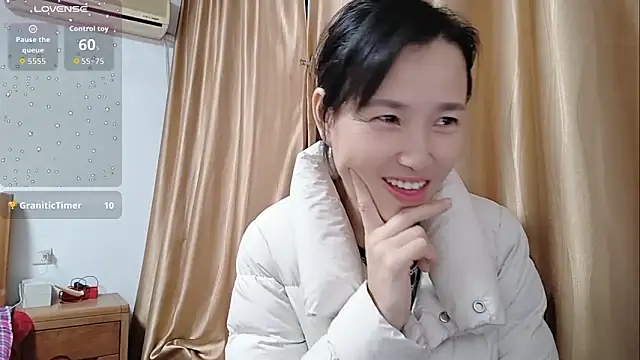 Haili-1 online show from November 2025 12:43:02 PM