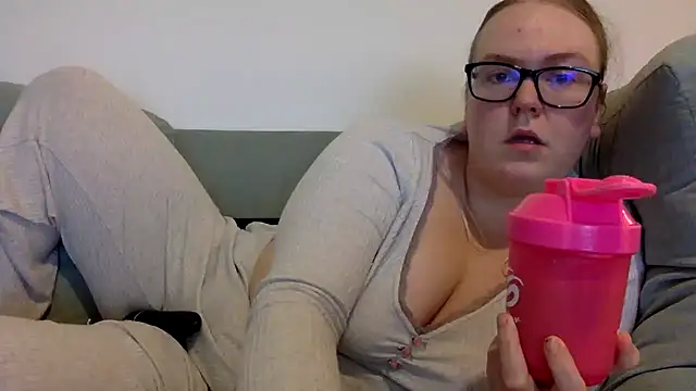 gracelovesxx online show from January 2026 02:10:02 PM