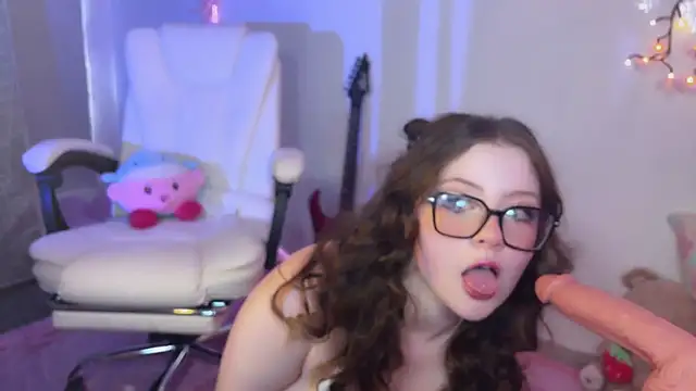 Lil bela online show from March 2026 12:22:02 PM