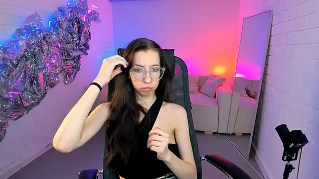 Snapshot of CareyJonas chatting on October 2025 05:37:02 PM CareyJonas online show from October 2025 05:37:02 PM