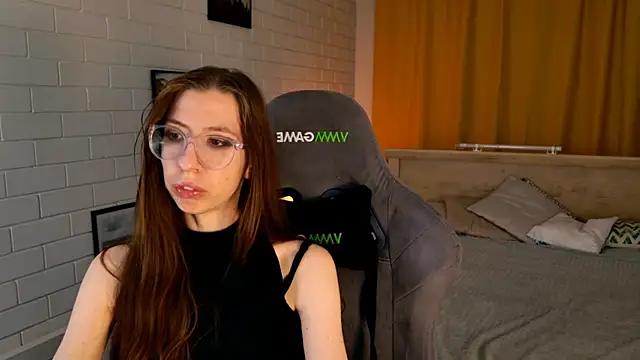 CareyJonas online show from April 2026 05:17:02 PM