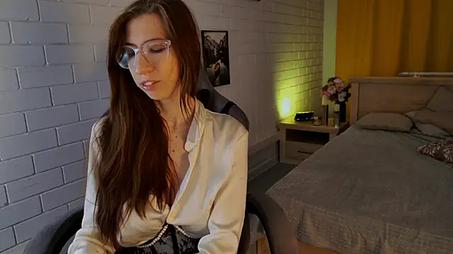 CareyJonas online show from April 2026 05:17:02 PM