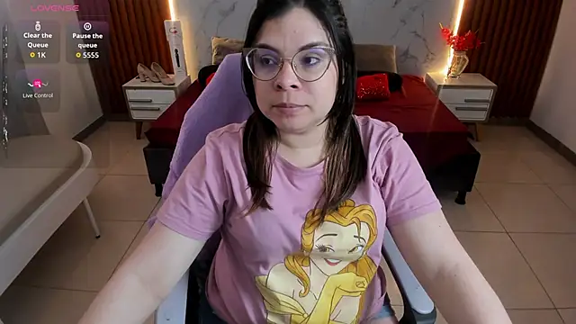 shasha bloom online show from October 2025 03:13:02 PM