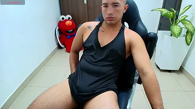 sebastian oconnor77 online show from September 2025 12:44:02 PM