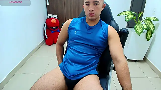 sebastian oconnor77 online show from October 2025 12:39:01 PM