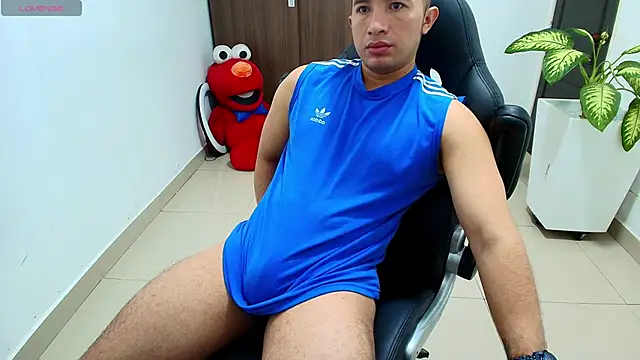 sebastian oconnor77 online show from September 2025 12:52:01 PM