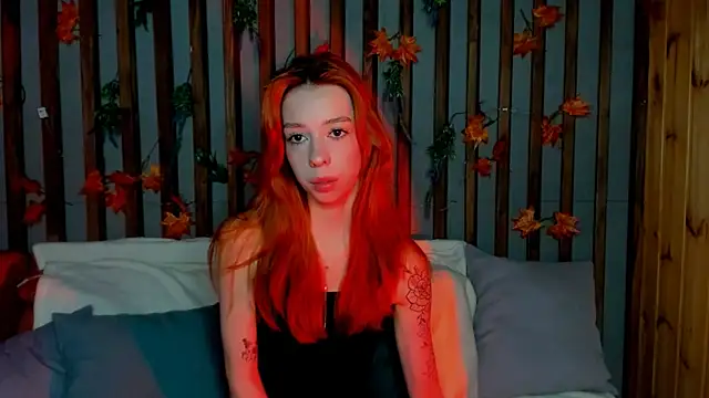 Lori Williams online show from December 2025 01:11:01 AM