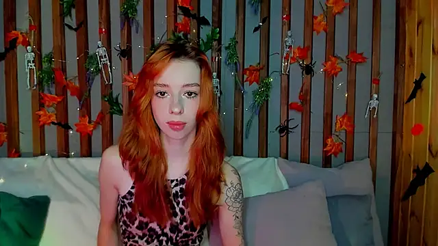 Lori Williams online show from October 2025 01:04:02 AM