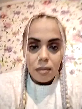 izauri2025 online show from May 2026 03:04:02 PM