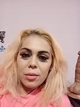 izauri2025 online show from October 2025 05:47:02 PM