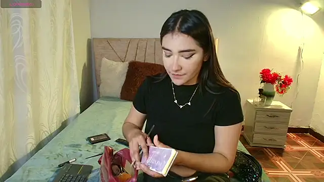 sweet artemiis online show from May 2026 12:08:01 AM