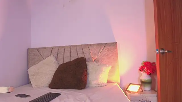 sweet artemiis online show from February 2026 10:43:02 PM