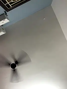 Harish0897 online show from October 2025 10:59:01 AM