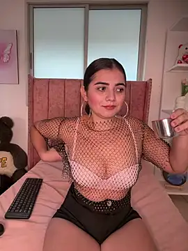salomecute21 online show from May 2026 11:13:02 AM