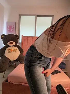 salomecute21 online show from May 2026 11:49:02 AM