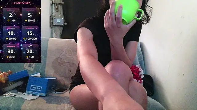 Natzu Choi online show from October 2025 07:57:02 PM