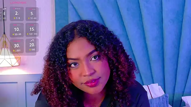 Cristal-Jonnes online show from September 2025 03:55:02 AM
