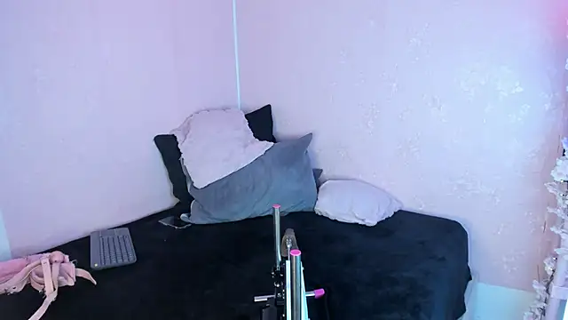 JuliethMoss online show from April 2026 09:43:01 PM