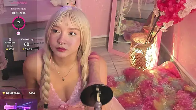 JuliethMoss online show from April 2026 09:07:01 PM