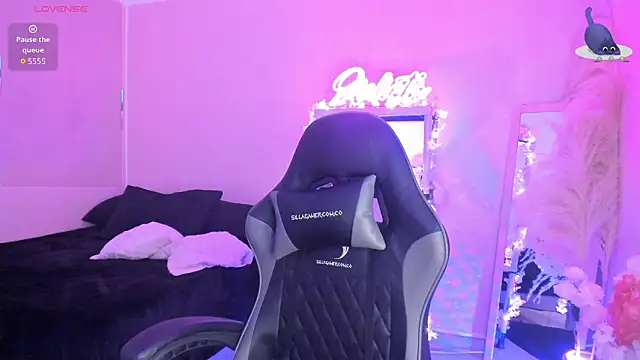 JuliethMoss online show from February 2026 09:14:01 PM