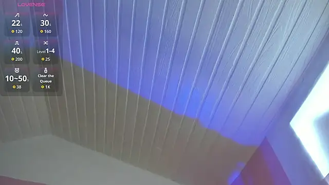 JuliethMoss online show from April 2026 07:15:02 PM