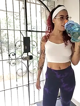 Pamelamiler   online show from November 2025 01:22:02 PM