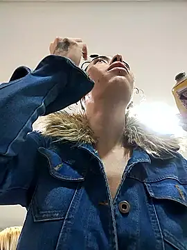 Pamelamiler   online show from January 2026 12:09:02 PM