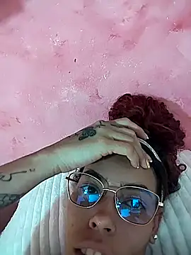 Pamelamiler   online show from November 2025 11:41:01 PM