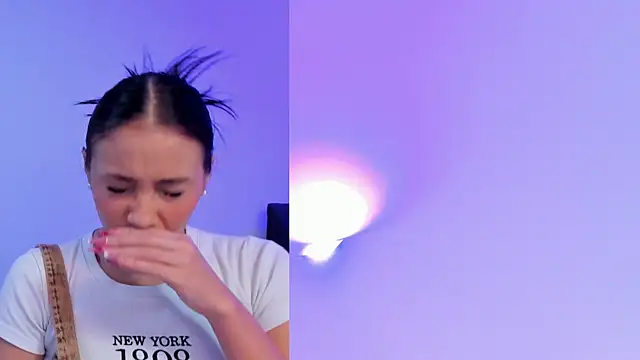 maily zanss online show from March 2026 07:43:02 PM