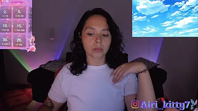 lila kitty81 online show from February 2026 08:53:02 PM