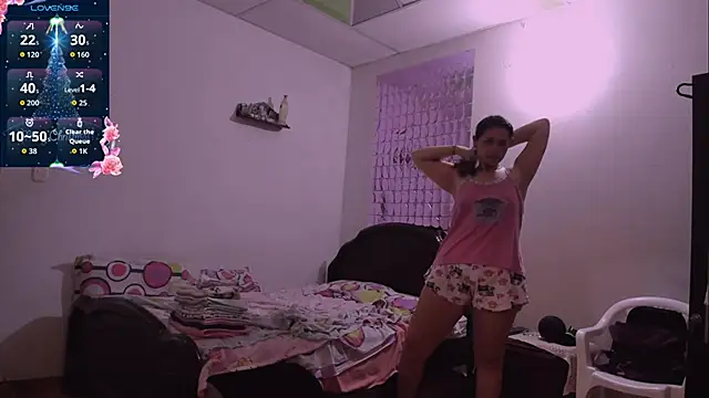 lila kitty81 online show from December 2025 05:23:02 PM