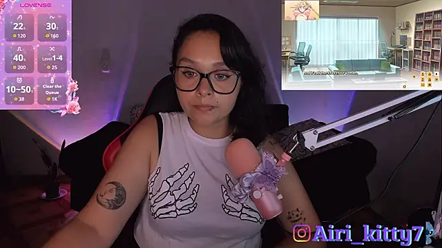 lila kitty81 online show from February 2026 01:05:02 AM