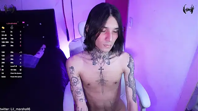 Snapshot of marshall__k chatting on February 2026 02:18:01 AM marshall k online show from February 2026 02:18:01 AM