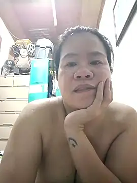 Snapshot of AsianbouncieGIRL chatting on June 2026 04:42:02 AM AsianbouncieGIRL online show from June 2026 04:42:02 AM