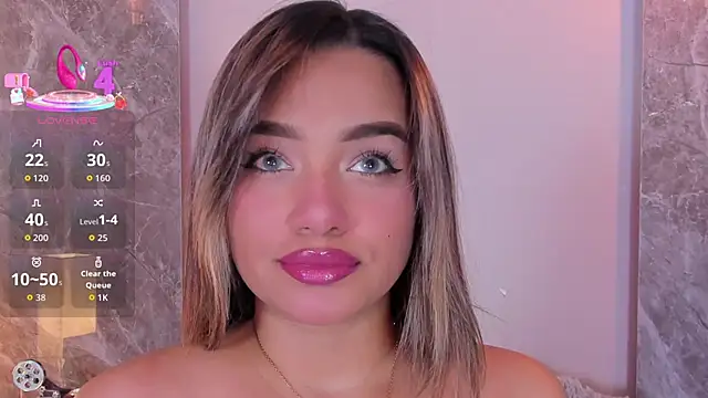 Snapshot of Emma_hunter_ chatting on September 2025 03:52:02 AM Emma hunter online show from September 2025 03:52:02 AM