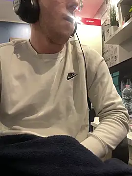 Sexaddict05 online show from April 2026 10:44:01 PM