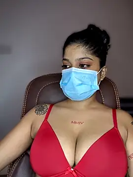 Snapshot of Saza_lklx chatting on December 2025 07:33:02 AM Saza lklx online show from December 2025 07:33:02 AM