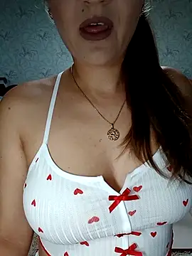 Viola3102 online show from October 2025 07:48:02 PM