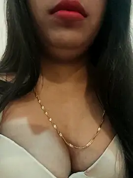 Maahhii 2 online show from November 2025 05:50:01 PM