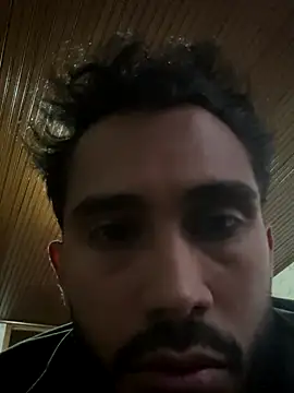 Snapshot of TU-MORENOO chatting on September 2025 09:00:01 PM TU-MORENOO online show from September 2025 09:00:01 PM