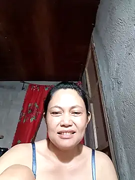 Everleigh mom online show from November 2025 08:04:02 AM