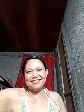 Everleigh mom online show from November 2025 08:08:02 AM