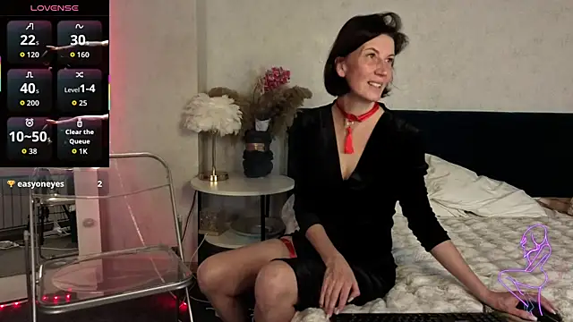 Snapshot of Lia_Reyn chatting on November 2025 10:08:01 AM Lia Reyn online show from November 2025 10:08:01 AM