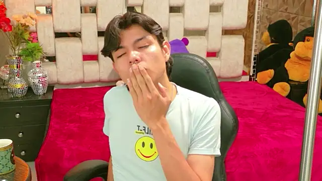 alandelrey57 online show from February 2026 07:52:01 AM