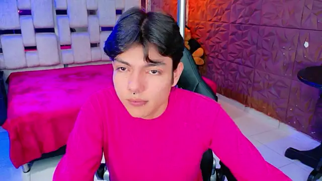 alandelrey57 online show from February 2026 01:41:02 PM