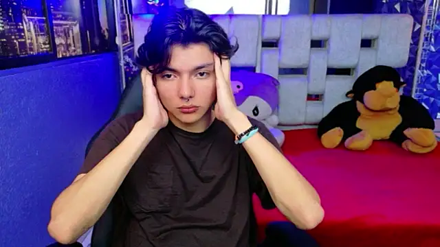 alandelrey57 online show from March 2026 02:15:01 PM