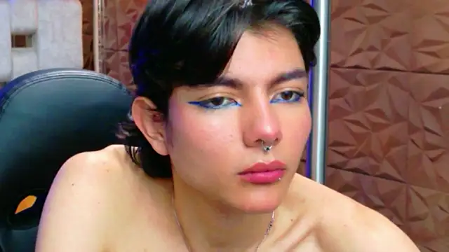 alandelrey57 online show from February 2026 03:46:02 PM